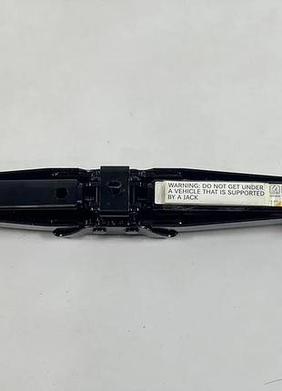 Домкрат на mercedes ml w166/gle a1665800110