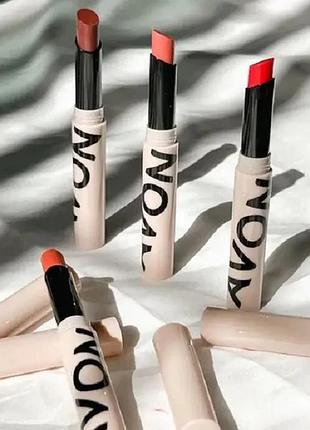 Avon доглядаюча помада-бальзам для губ рожевий/pink 2г (всі відтінки в наявності)