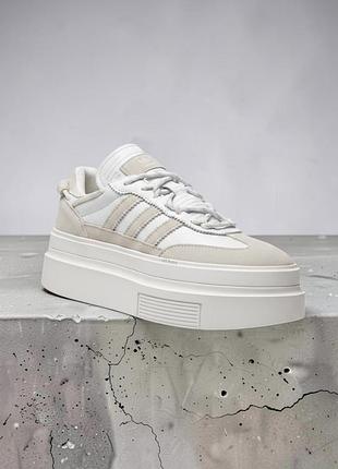 Оригінальні кросівки з колаборації adidas та ivy park (лінія бейонсе).