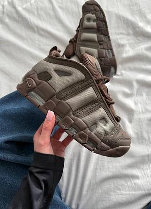 Стильные женские кроссовки nike air more uptempo low brown