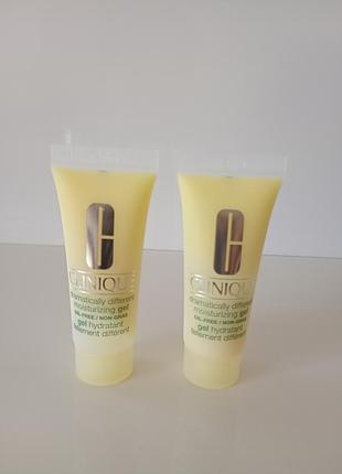 Clinique dramatically different oil-free gel зволожуючий гель для комбінованої та жирної шкіри 15мл.