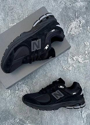 New balance 2002r total black✅