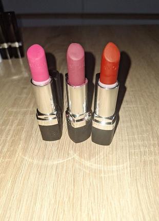 Матовая помада avon