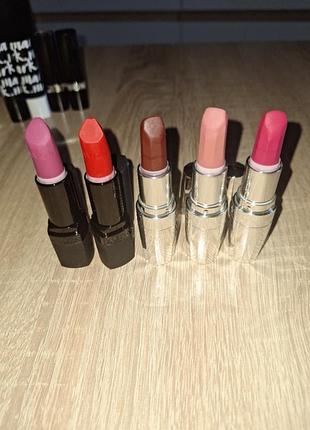Матовая помада avon