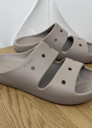 Оригінальні шльопанці crocs m6w8