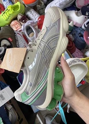 Кросівки asics 4