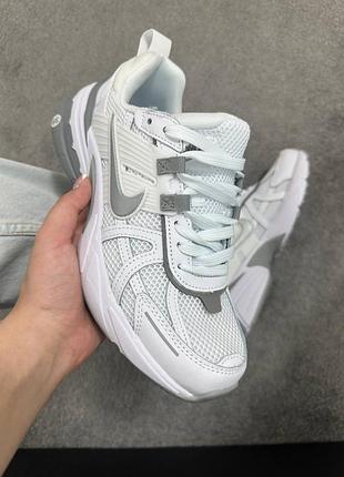 ✔️ nike v2k runtekk white silver 6