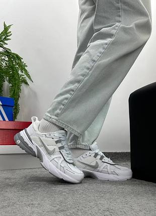 ✔️ nike v2k runtekk white silver 9