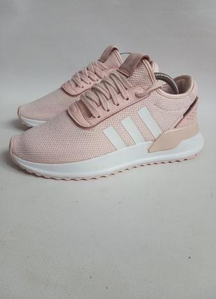 Кроссовки adidas