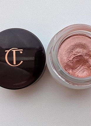 Charlotte tilbury eyes to mesmerise  rose gold.