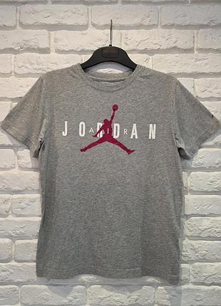Футболка jordan на 12-13років, 147-163см