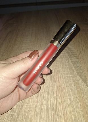 Матовая помада kiko milano,05