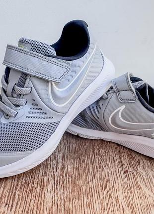 Кросівки nike 28.5 оригінал