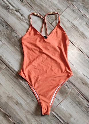 Сплошной терракотовый купальник boohoo с бамбуковым декором, размер m