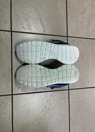 Кроссовки nike 44 р 2