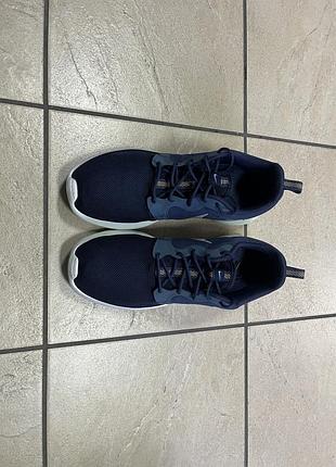 Кроссовки nike 44 р 5