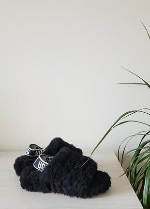 Сандалі шльопанці хутряні оригінал ugg рр.36