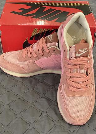 Замшевые кроссовки nike internationalist