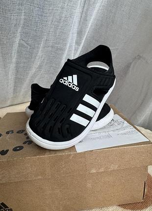 Босоніжки adidas оригінал