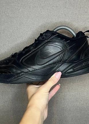Кроссовки nike 42 р