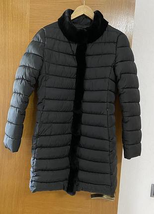 4 куртки за 400 грн. розмір s-m.