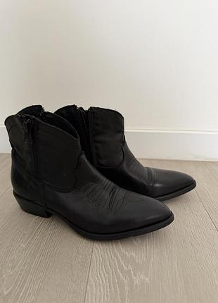 Ботінки казаки