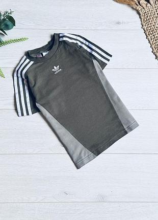 🥥футболка на 5/6 р ціна -130 г