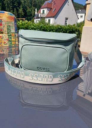 Guess оригинал женская сумка бананка guess