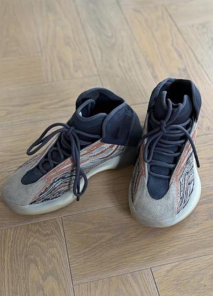 Yeezy us 8 , устілка 27 см  нові