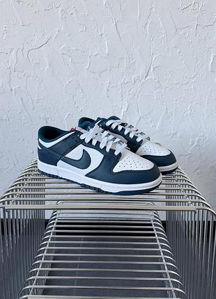 Стильные женские кроссовки nikesb dunk low navy blue