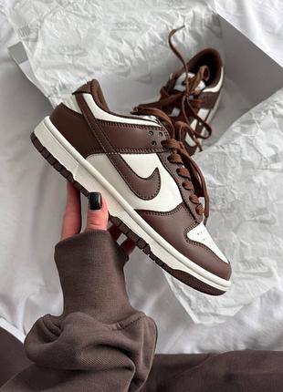 Стильні жіночі кросівки nike sb dunk low brown white