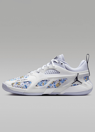 Оригинальн! сша! женские кроссовки jordan heir series fz2471-004 в новом состоянии