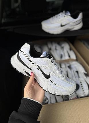 Кросівки чоловічі nike initiator білі весна осінь
