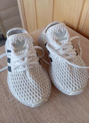 Детские кроссовки унисекс сетчатые оригинальные белые adidas размер 29