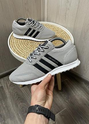 Жіночі кросівки adidas los angeles 39р.