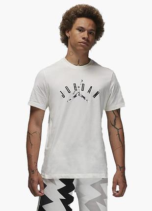 Футболка мужская air jordan t-shirt flight mvp white fb7365-133