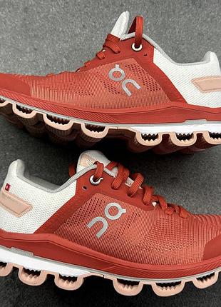 On cloud running cloudsurfer 6 кросівки жіночі нові 37