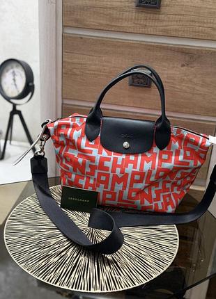 Сумка від бренду longchamp