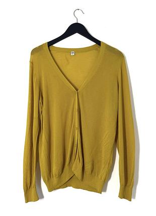 Базовий гірчичний кардиган uniqlo