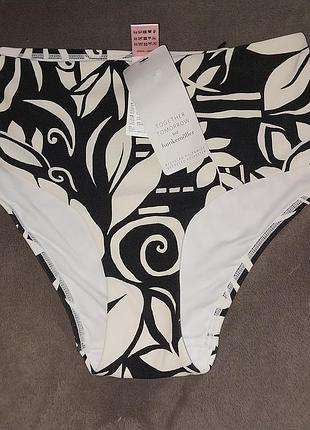 Купальні трусики,розмір s,висока посадка,бренд hunkemoller.