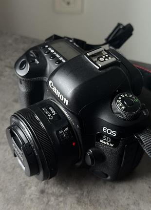Canon eos 5d mark iv + canon ef 50mm f/1.8 stm