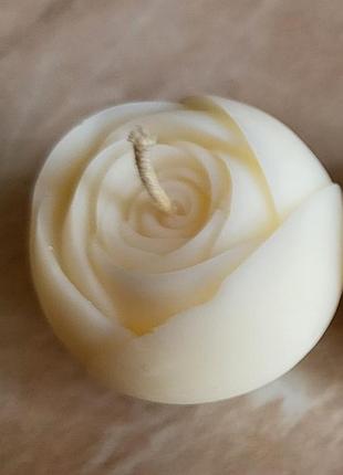 Свечка ручной работы из соевого воска мини роза 🌹