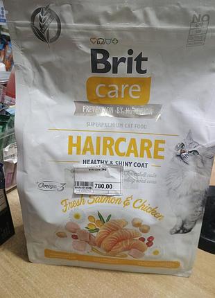 Сухий корм суперпреміум-класу brit care cat gf haircare healthy & shiny coat. бріт кеа  для шкіри та шерсті для котів