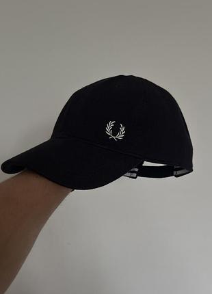 Кепка fred perry