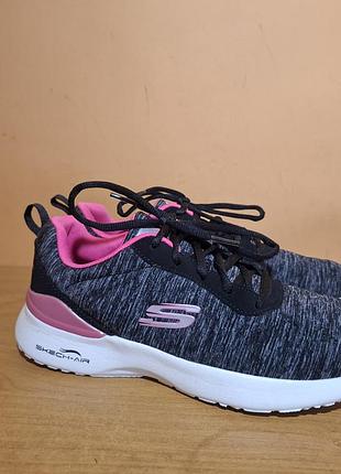 Жіночі фірмові кросівки sketchers