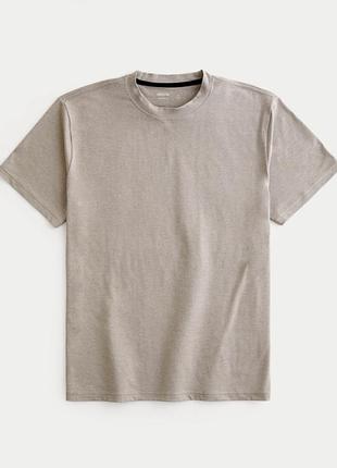 Футболка hollister для занять спортом . оригінал . м