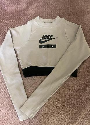 Кроп топ nike