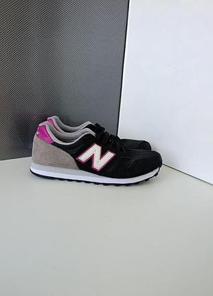 Жіночі кросівки new balance