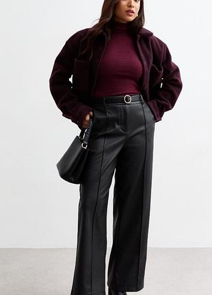 Жіночі широкі брюки wide leg з еко шкіри