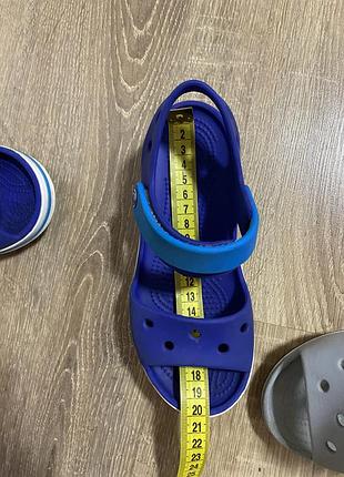 Продам сандалі crocs 5